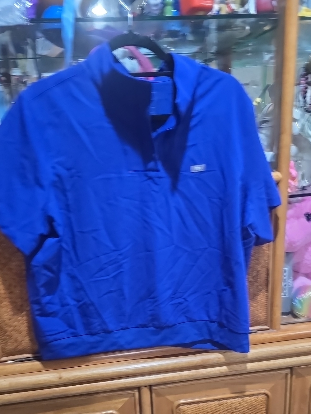 FIGS SCRUB TOP - Picture 2 of 6